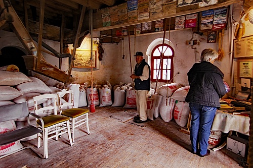 Botel52