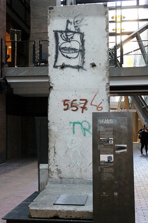 Can1019.jpg