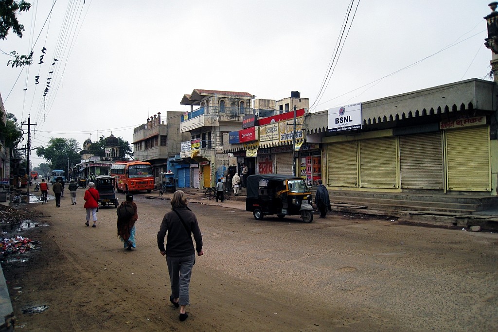 in0123.jpg