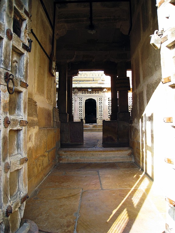 in0305.jpg