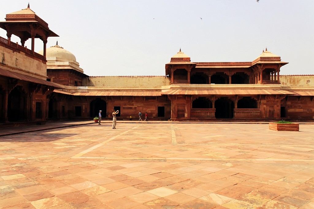 in1065.jpg