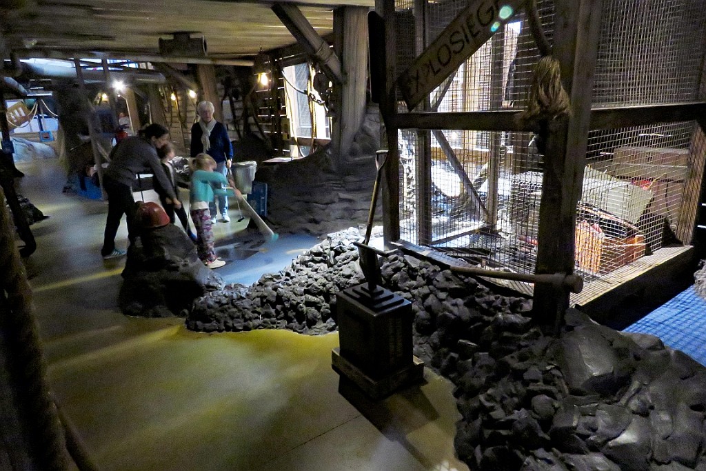 MoHe0519 (39).JPG