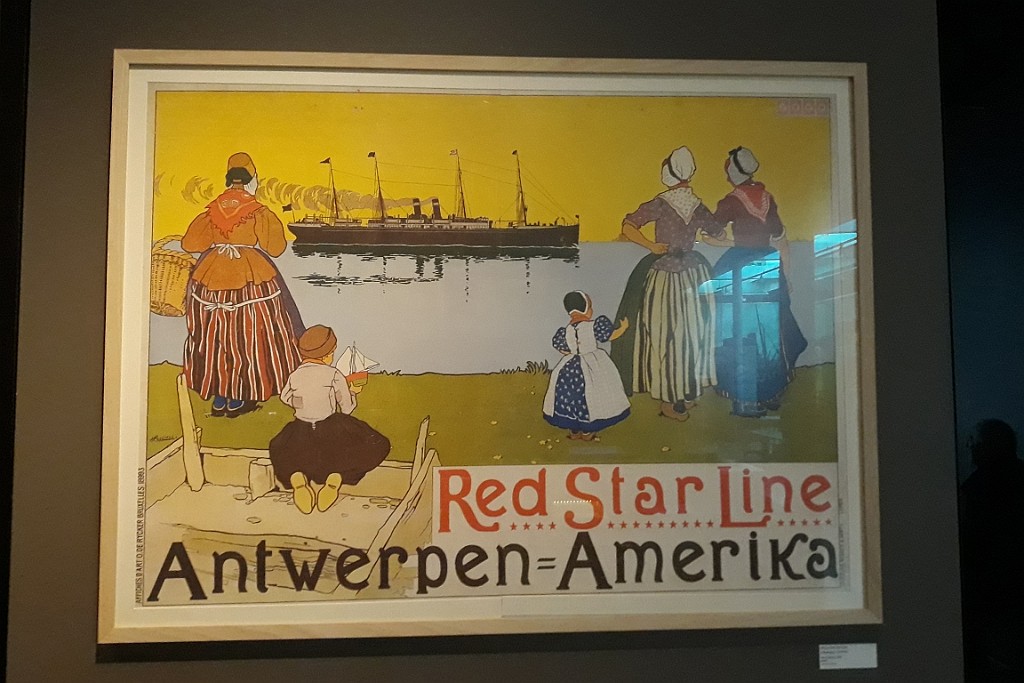RedStar (5).jpg