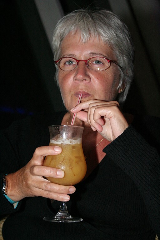 cruise040.JPG - En elke dag ... de cocktail van de dag