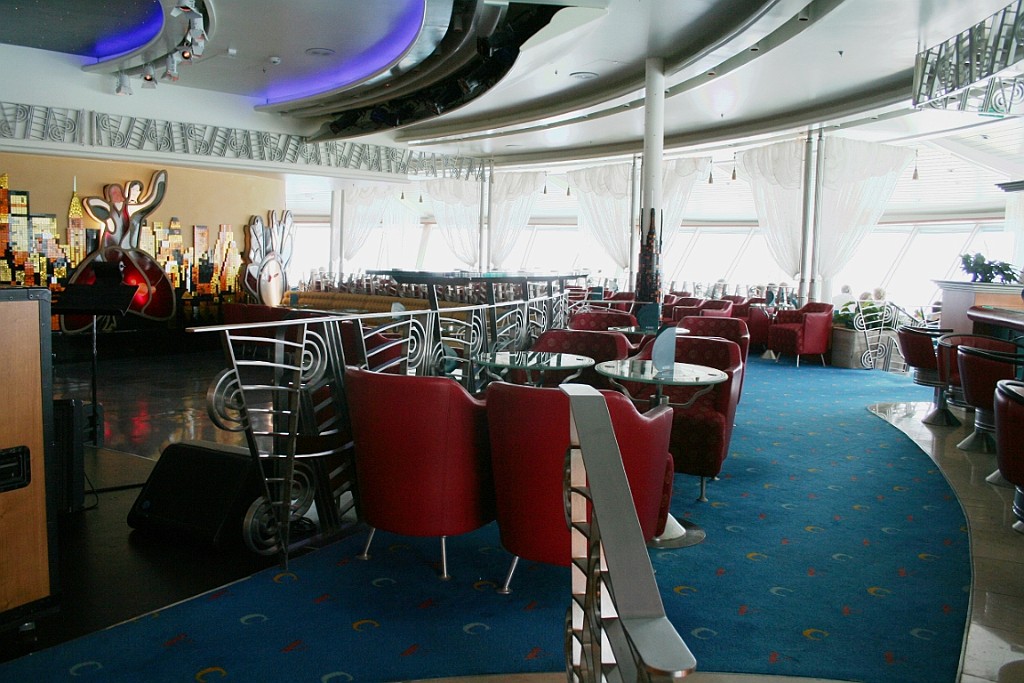 cruise054.JPG
