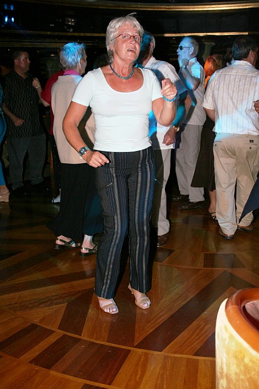 cruise055.JPG
