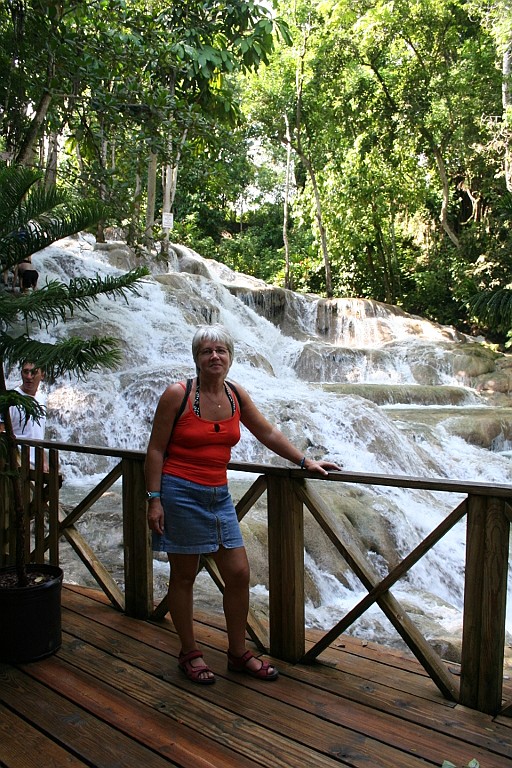 cruise092.JPG