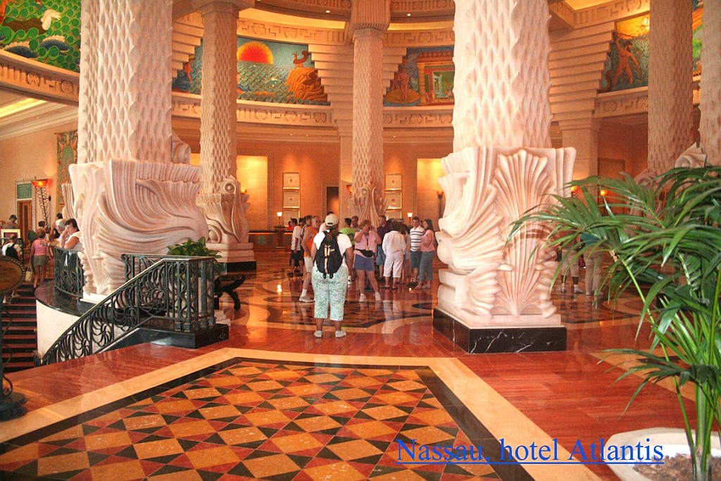 cruise138.jpg - De inkomhal