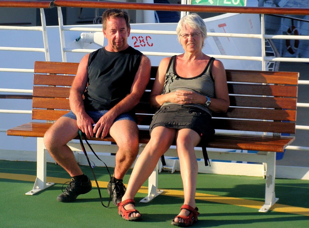 cruise437.JPG - Wij zijn muug en hémme hoenger ...