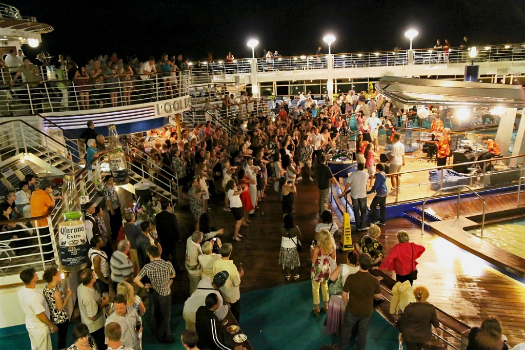 cruise448.jpg