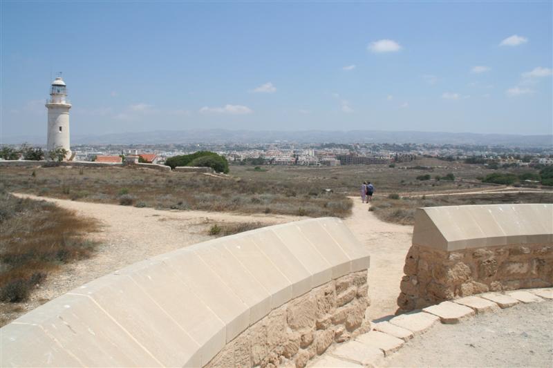 cyprus081.jpg - Zicht naar het centrum van Paphos