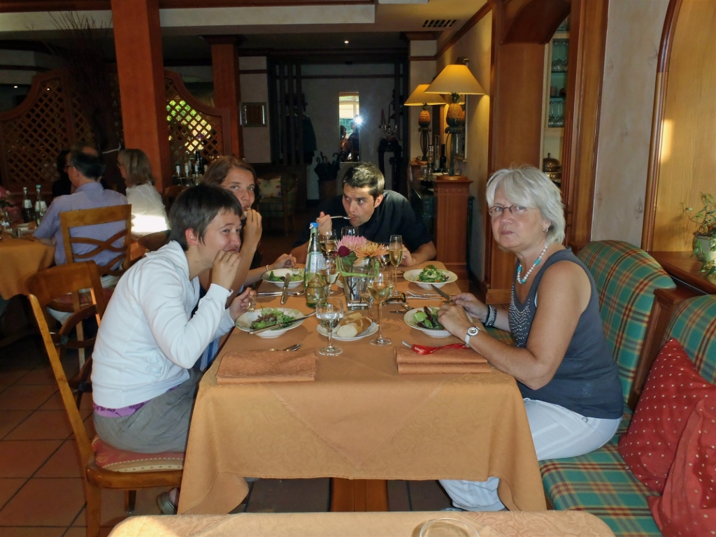 Heim063.jpg - Elke avond lekker eten volgens de normen van "Michelin"