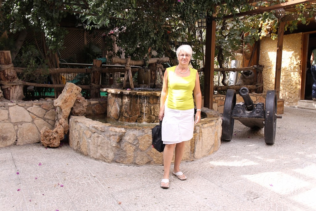jor0230.jpg