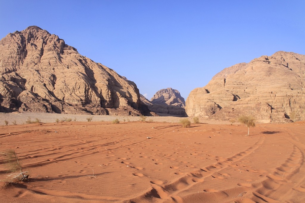 jor0585.jpg