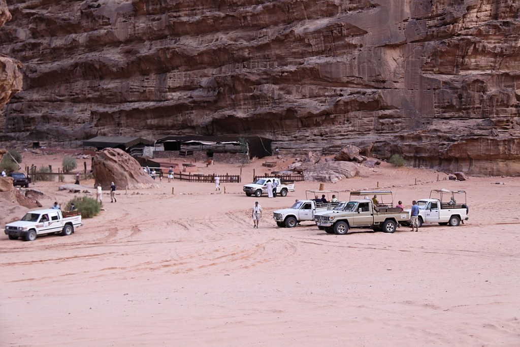 jor0601.jpg
