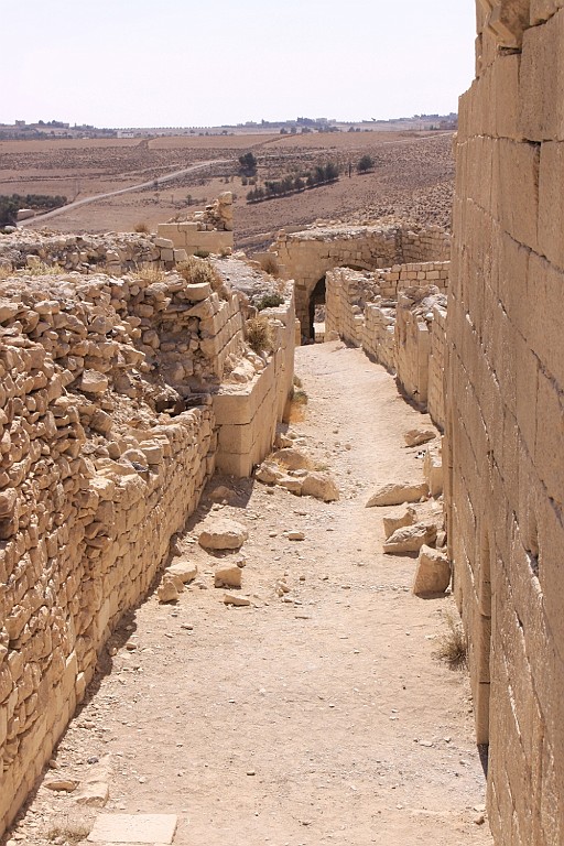 jor0669.jpg