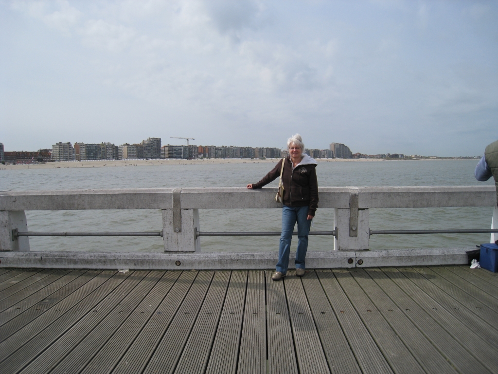 NP050902.JPG
