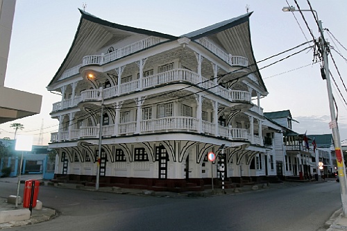 Suri094