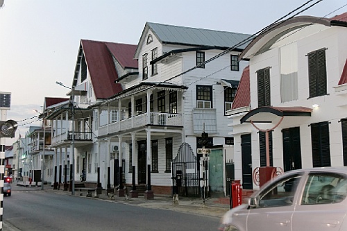 Suri095