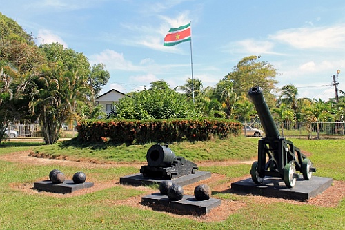 Suri127
