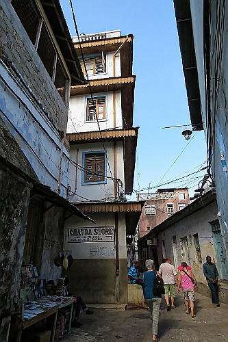 TaZa (724)