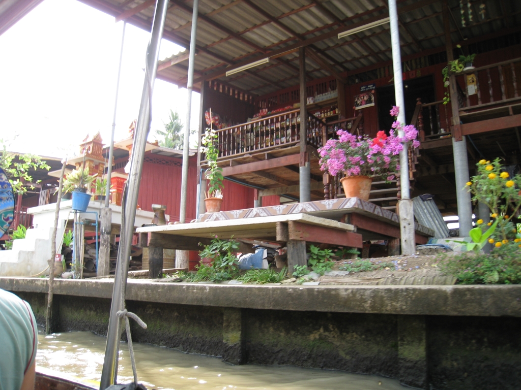 Thai250.JPG