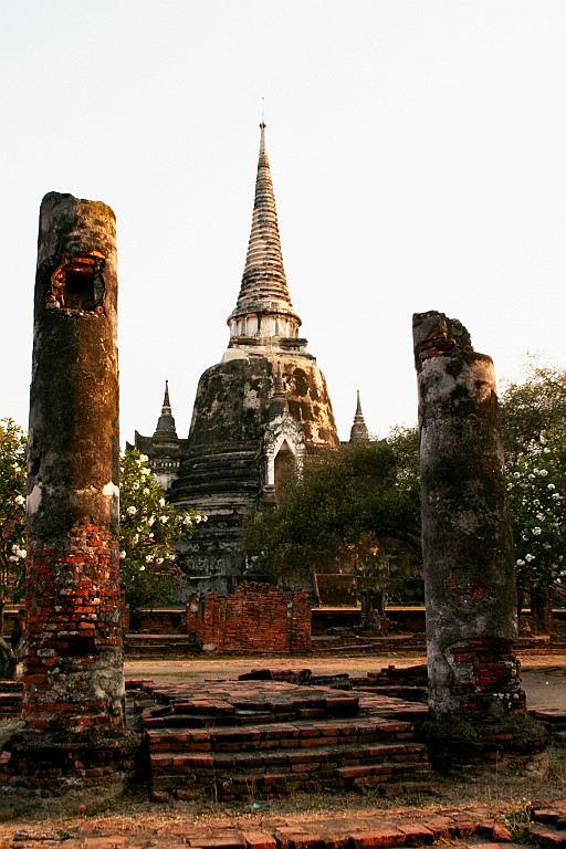 Thai390.JPG