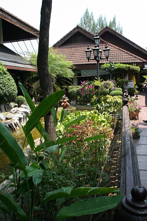 Thai649.JPG