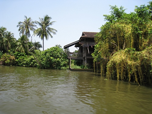 Thai096