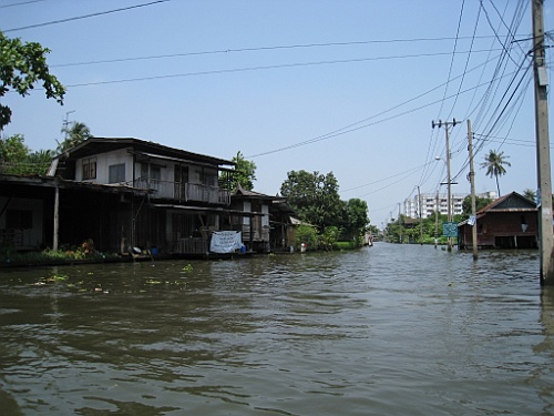 Thai098
