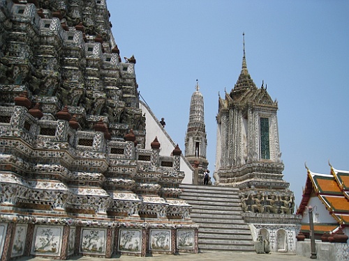 Thai102