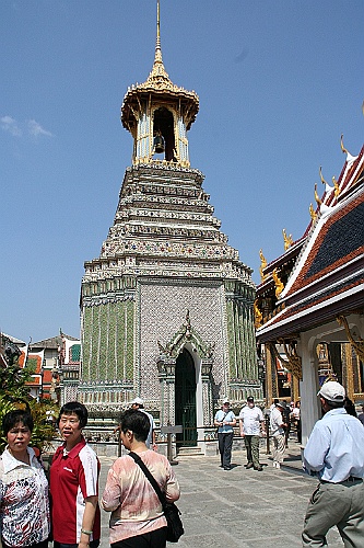 Thai182