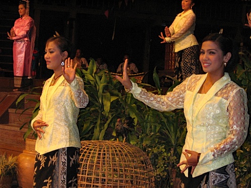 Thai302