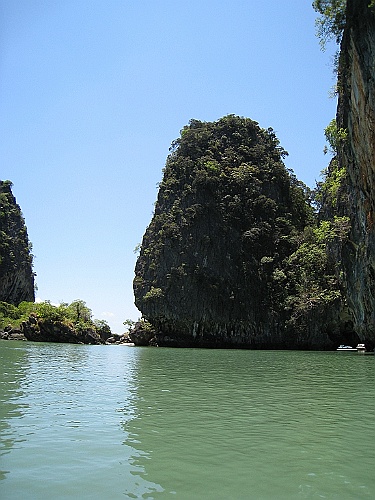 Thai869