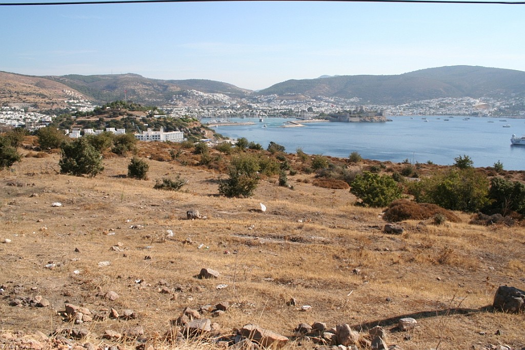 turkije281.JPG - Zicht richting haven van Bodrum