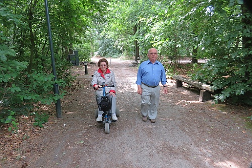 VM0615_118