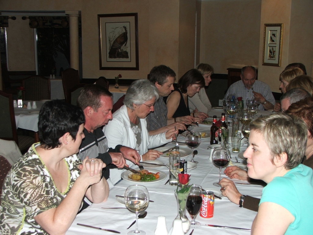 sa023.JPG - Het eerste avondmaal in hotel Indaba in Johannesburg