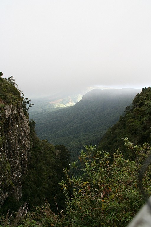sa046.JPG - God's window