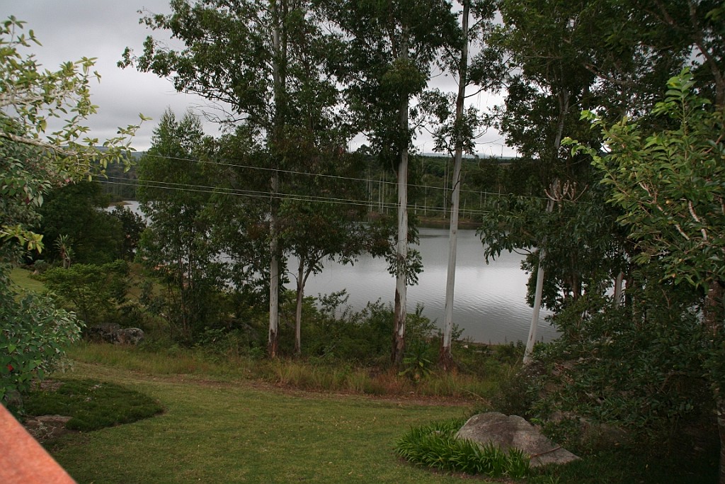 sa072.JPG