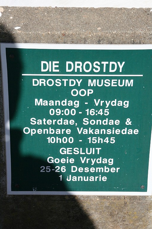 sa356.JPG - Het gezellige dorpje Swellendam